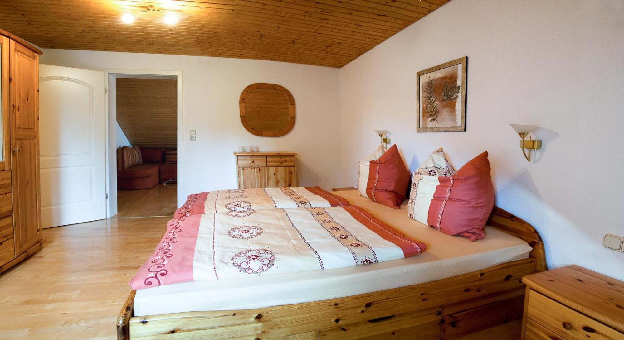 Hotel Am Lingelbach Knüllwald Стая снимка