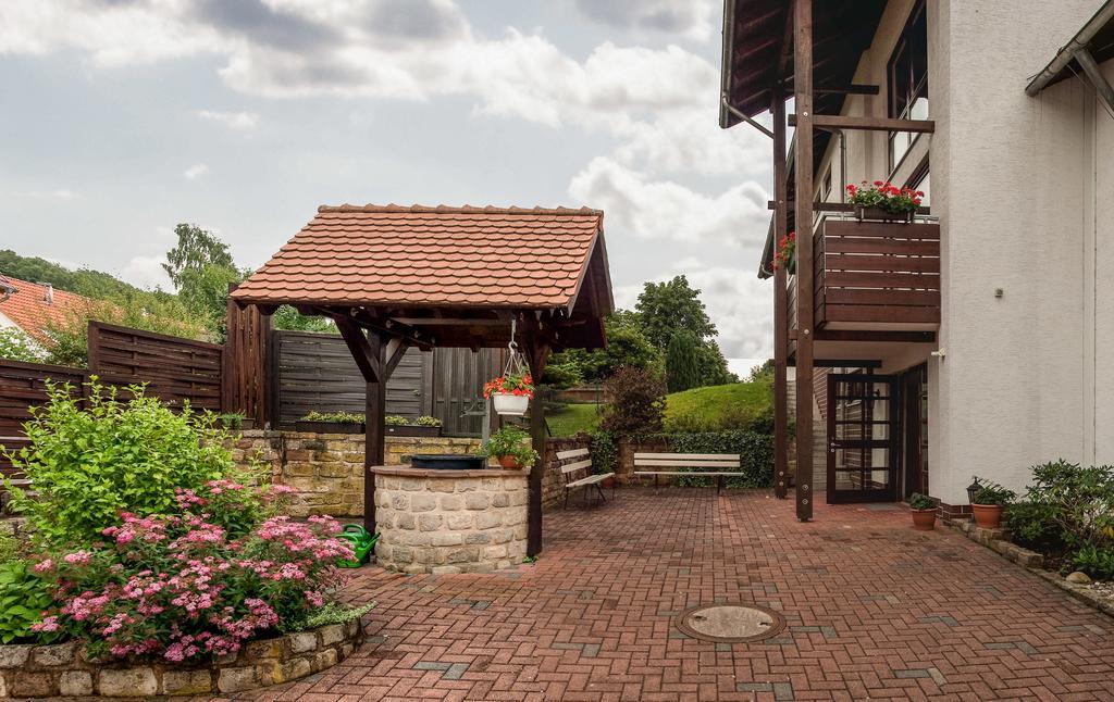 Hotel Am Lingelbach Knüllwald Екстериор снимка